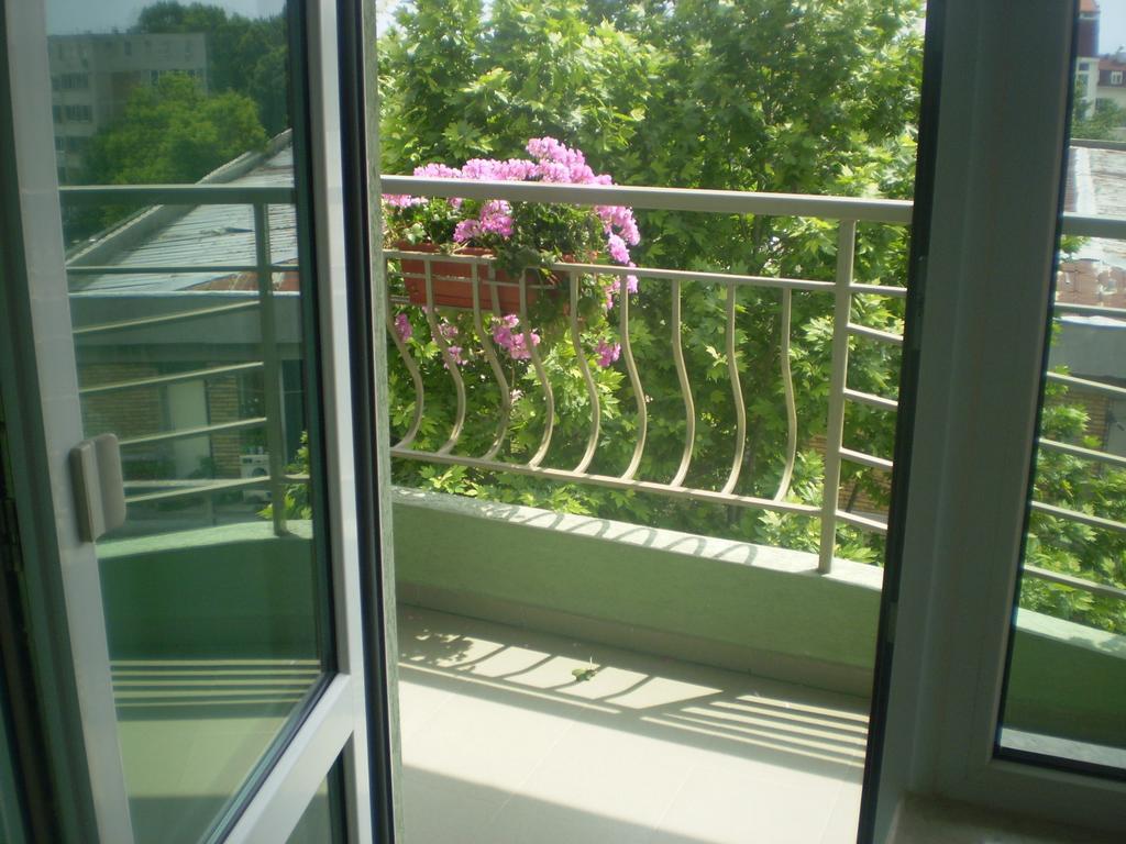 Guest House ,, Ekaterina" Nesebar Phòng bức ảnh
