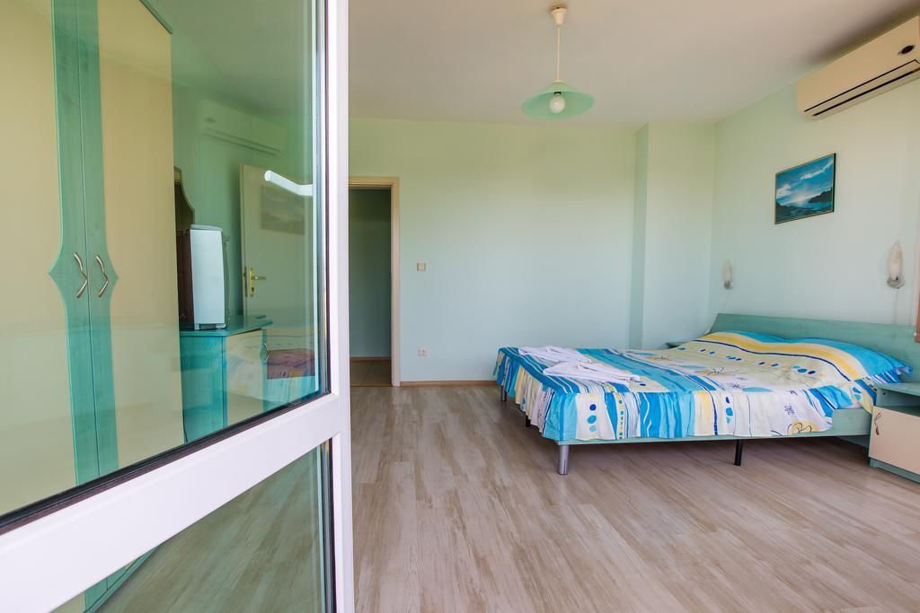 Guest House ,, Ekaterina" Nesebar Ngoại thất bức ảnh