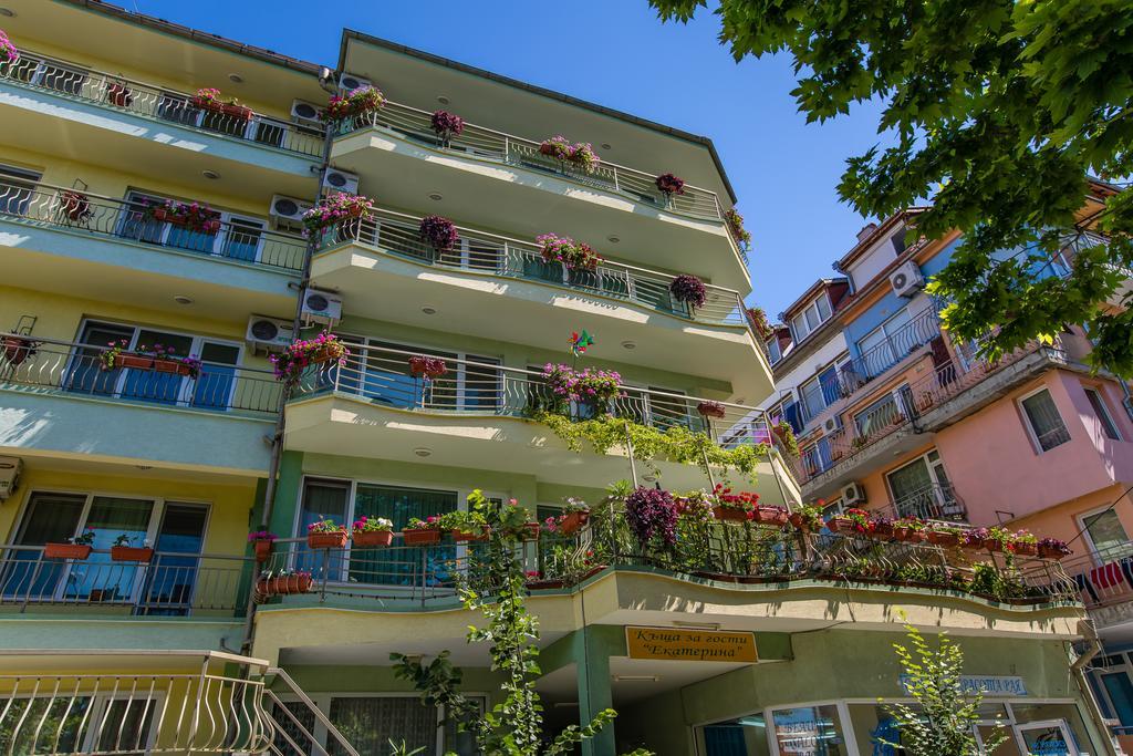Guest House ,, Ekaterina" Nesebar Ngoại thất bức ảnh